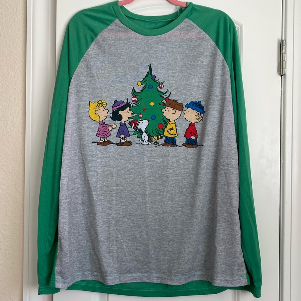 Peanuts Christmas Men’s Long Sleeve PJ NWT